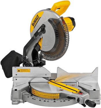 miter-saw-carpenter1-min